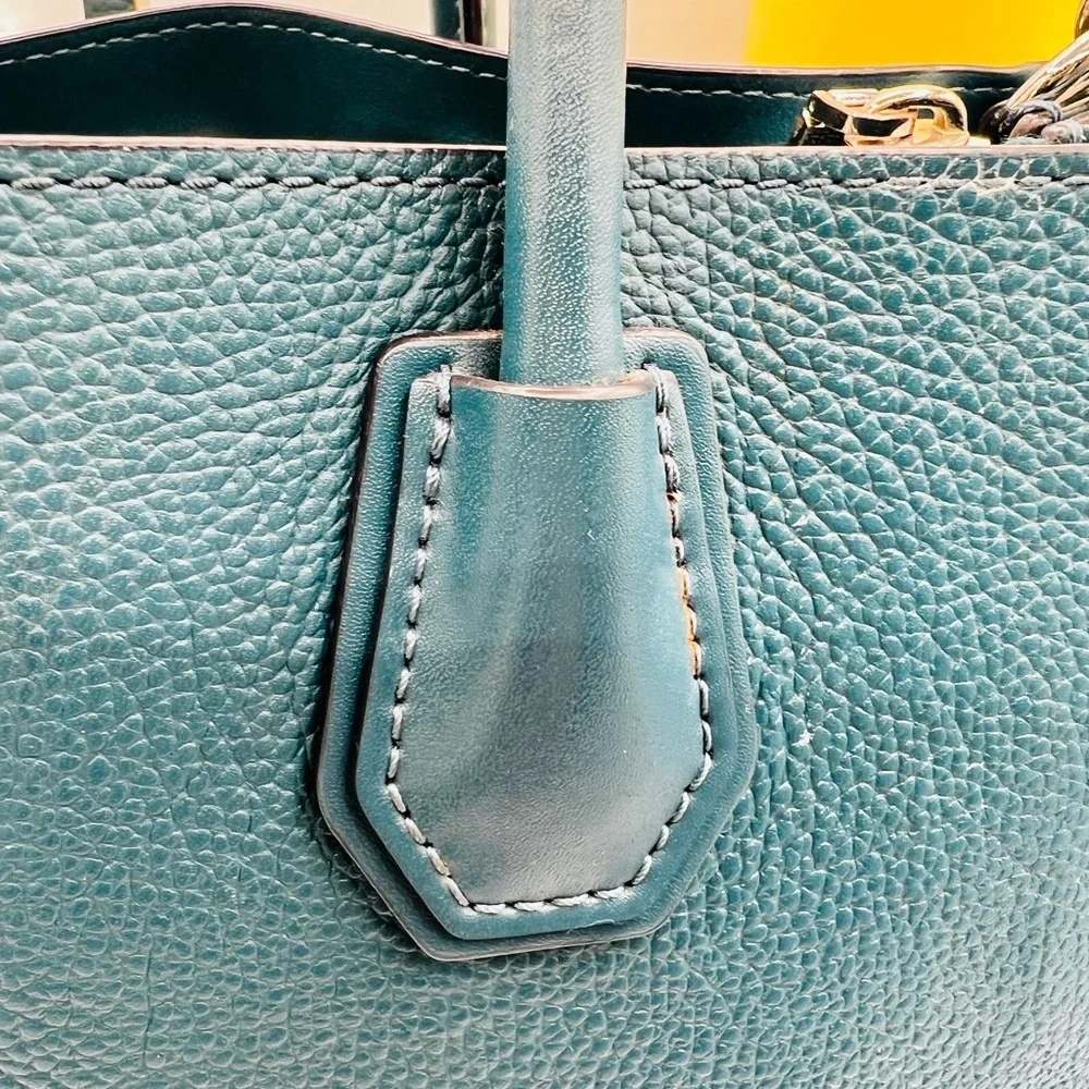 Michael Kors Mercer Large Pebble Leather Accordion Tote - EUC